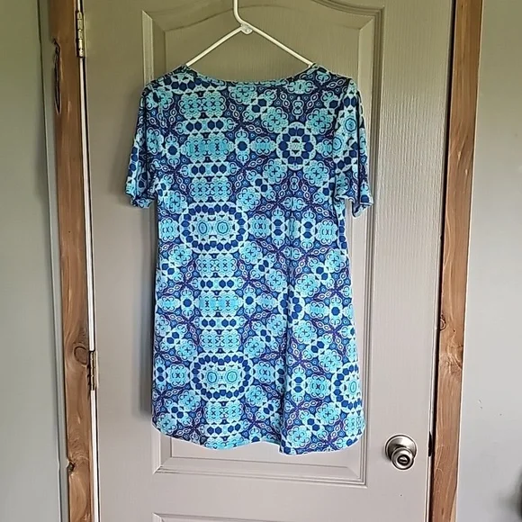 LuLaRoe perfect tee XS - Picture 3 of 4